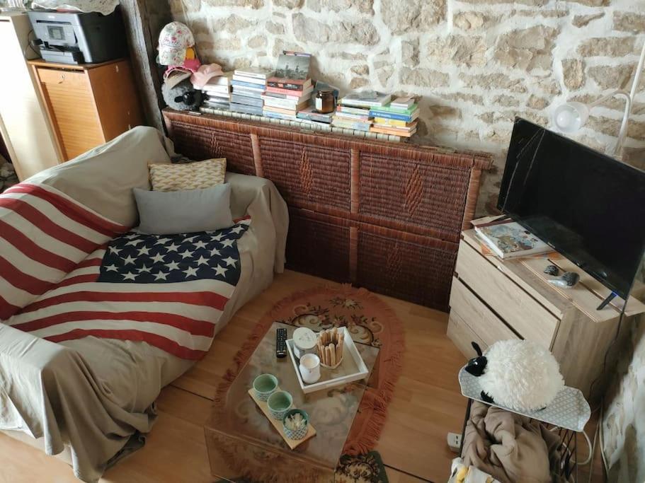 Le Cloitre Apartment Dole Exterior photo